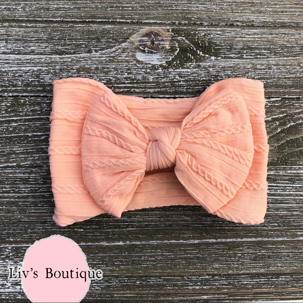 Baby bow
